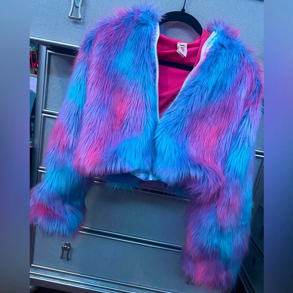 cute faux fur cropped jacket for festivals, parties size M from dollskill. NW/oT - Picture 1 of 8